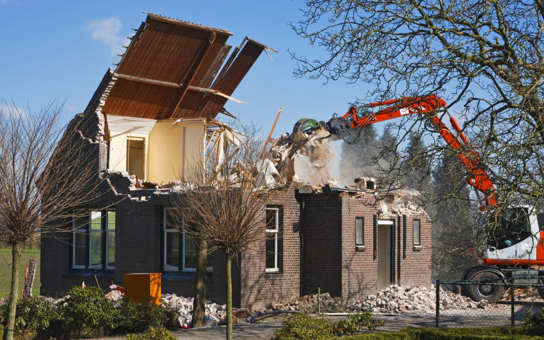 4 Reasons Why a House Needs To Be Demolished